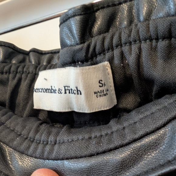 Abercrombie & Fitch Black Faux Leather Joggers - Picture 6 of 6